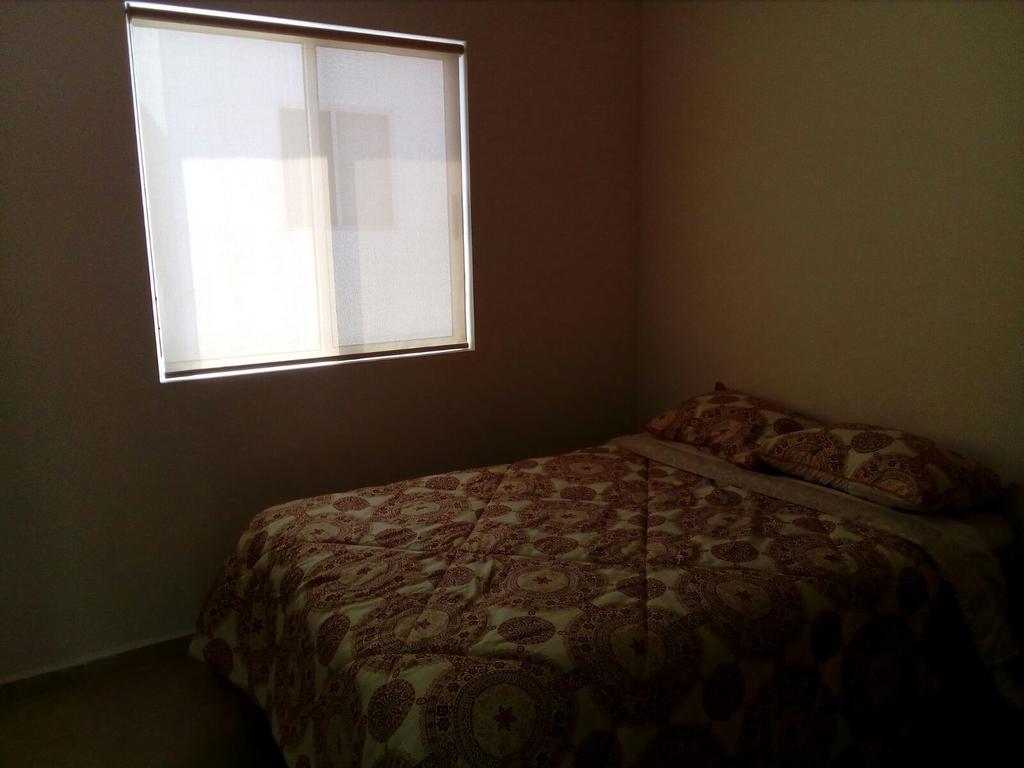 International Executive Suites Aeropuerto Homestay