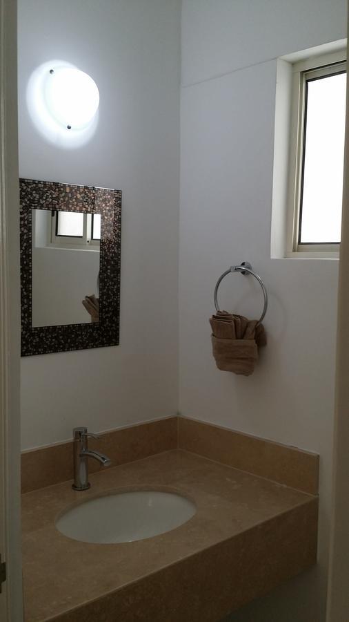 Homestay International Executive Suites Aeropuerto Monterrey